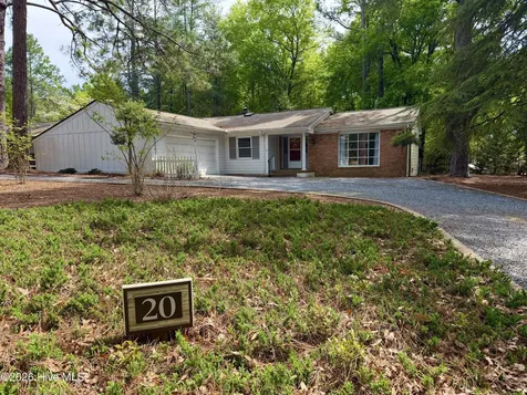 20 Merion Circle Pinehurst NC 28374