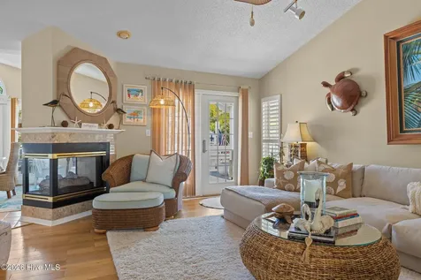 218 Sandfiddler W Emerald Isle NC 28594