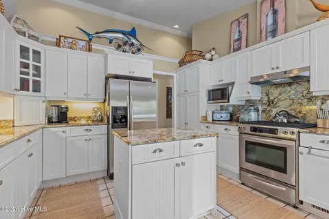 218 Sandfiddler W Emerald Isle NC 28594