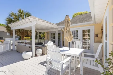 218 Sandfiddler W Emerald Isle NC 28594