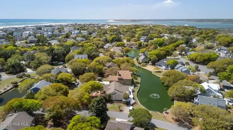 218 Sandfiddler W Emerald Isle NC 28594