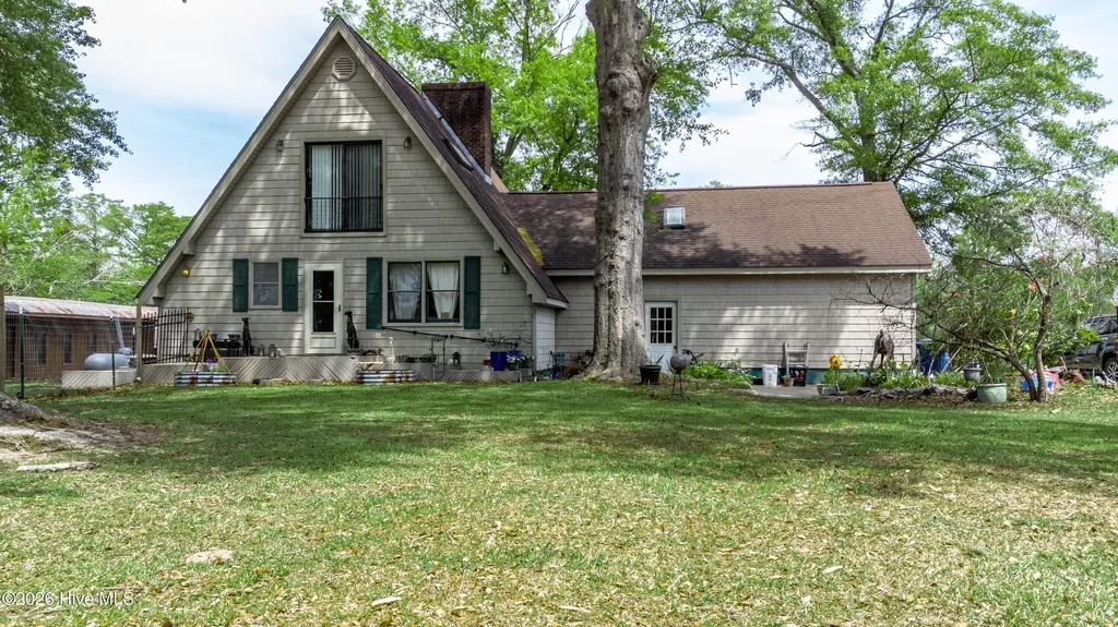 6655 Clarks Neck Road Washington NC 27889