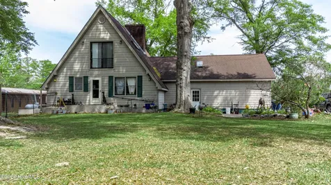 6655 Clarks Neck Road Washington NC 27889