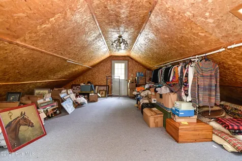 6655 Clarks Neck Road Washington NC 27889