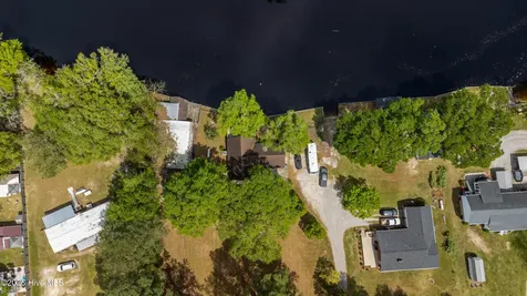 6655 Clarks Neck Road Washington NC 27889