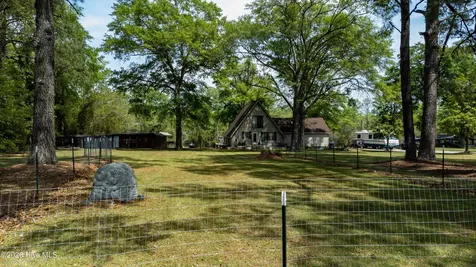 6655 Clarks Neck Road Washington NC 27889