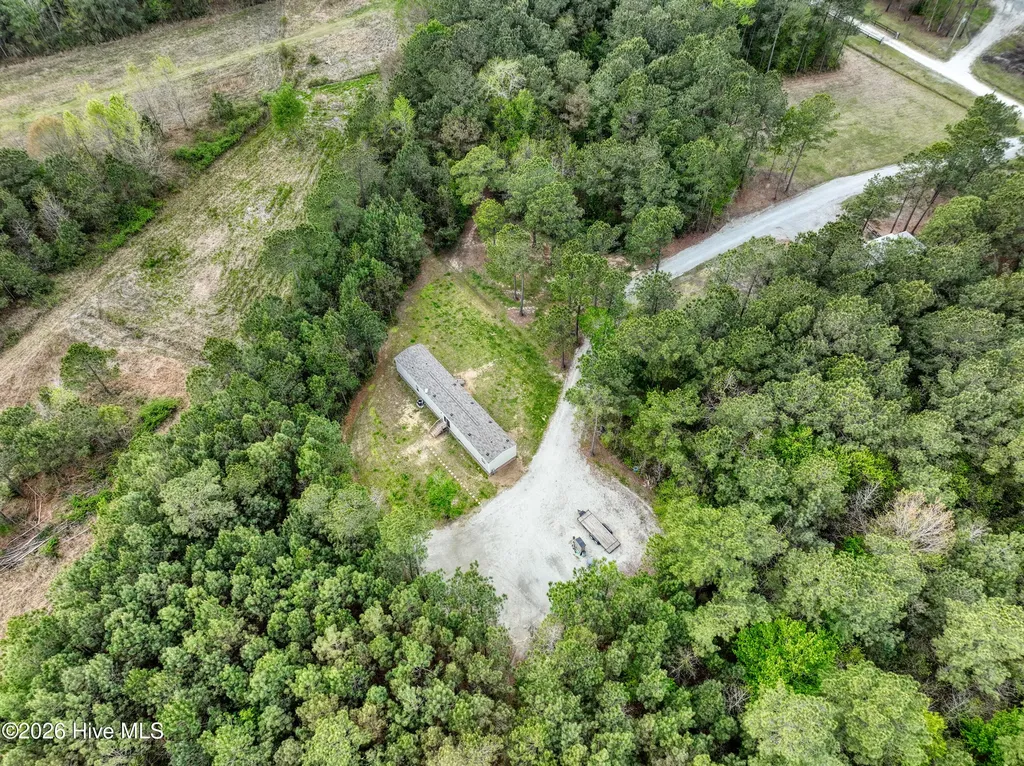 193 Alonza Lane Richlands NC 28574