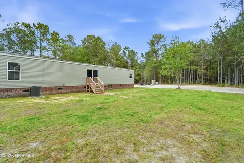 193 Alonza Lane Richlands NC 28574