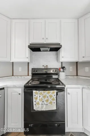 193 Alonza Lane Richlands NC 28574