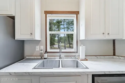 193 Alonza Lane Richlands NC 28574
