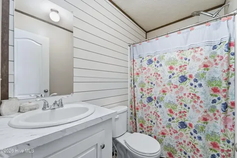 193 Alonza Lane Richlands NC 28574