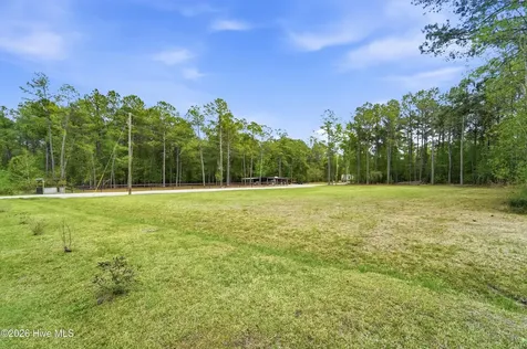 193 Alonza Lane Richlands NC 28574