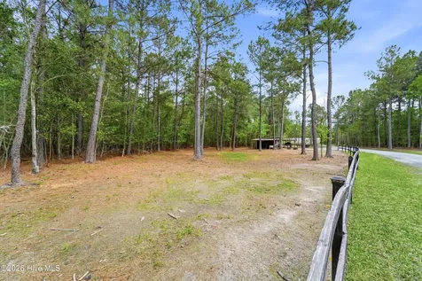 193 Alonza Lane Richlands NC 28574