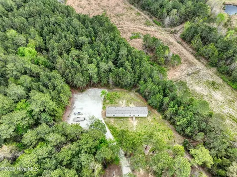 193 Alonza Lane Richlands NC 28574