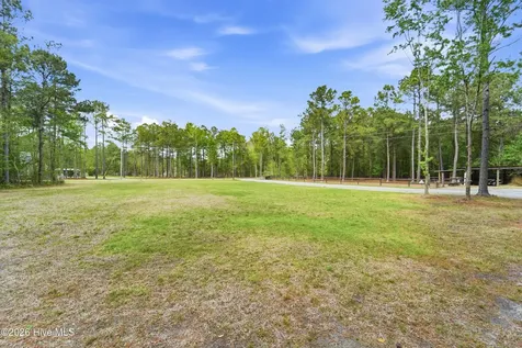 193 Alonza Lane Richlands NC 28574