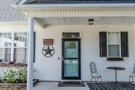 425 N Belvedere Drive Hampstead NC 28443
