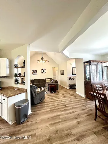 425 N Belvedere Drive Hampstead NC 28443