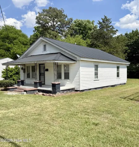 103 S Wooten Street La Grange NC 28551
