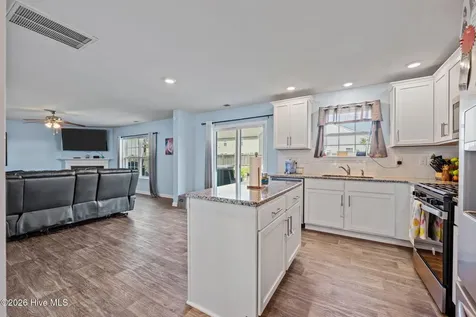 319 Ginger Drive New Bern NC 28560