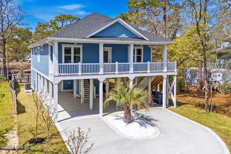 251 NE 66th Street Oak Island NC 28465