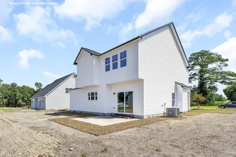 204 Gate Water Court Jacksonville NC 28546