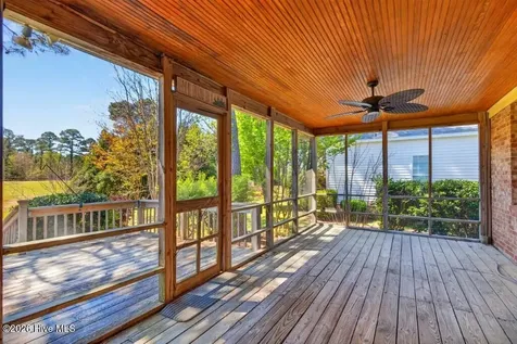 1929 Caracara Drive New Bern NC 28560