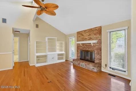 1929 Caracara Drive New Bern NC 28560