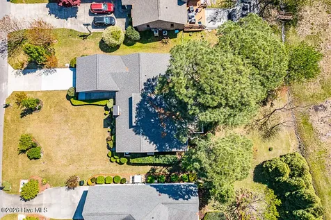 1929 Caracara Drive New Bern NC 28560
