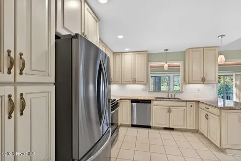 1929 Caracara Drive New Bern NC 28560