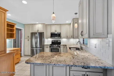 1929 Caracara Drive New Bern NC 28560