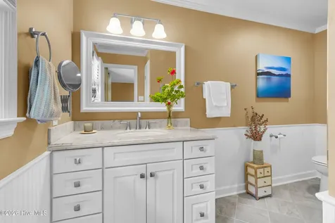 215 Croatan Lane New Bern NC 28562
