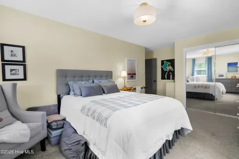 215 Croatan Lane New Bern NC 28562