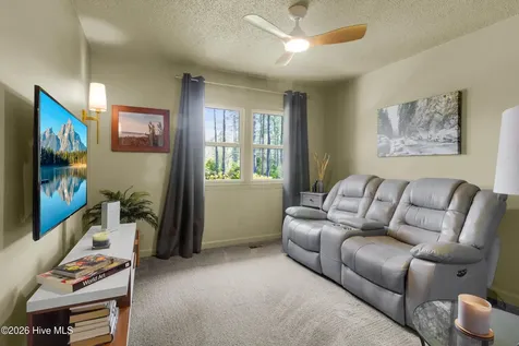 215 Croatan Lane New Bern NC 28562
