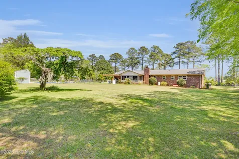 215 Croatan Lane New Bern NC 28562