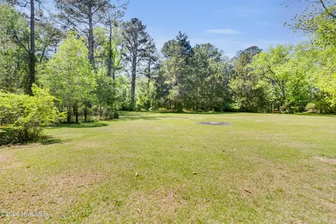 215 Croatan Lane New Bern NC 28562