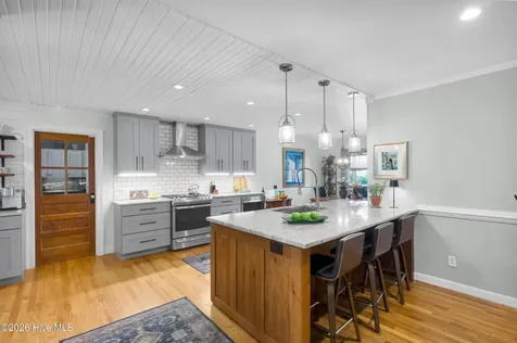 215 Croatan Lane New Bern NC 28562