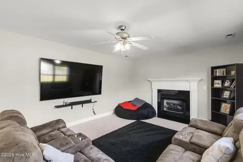 156 Weste Avenue Jacksonville NC 28540