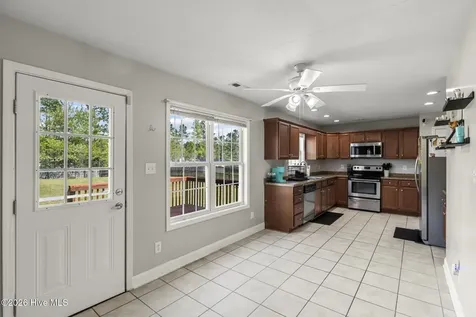 156 Weste Avenue Jacksonville NC 28540