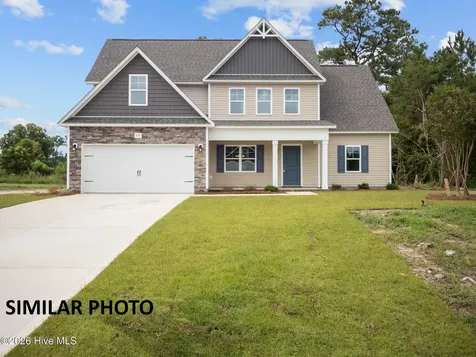 767 Aria Lot Lane Hubert NC 28539