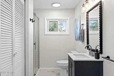 226 NE 48th Street Oak Island NC 28465