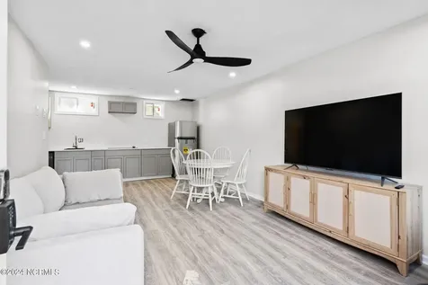 226 NE 48th Street Oak Island NC 28465