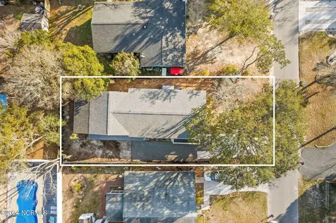 226 NE 48th Street Oak Island NC 28465