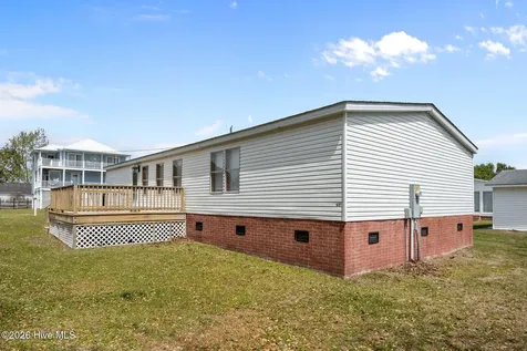 105 Crews Lane Hubert NC 28539