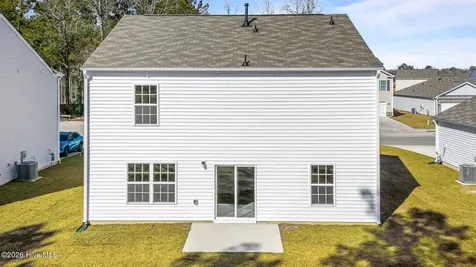 4040 Topsail Trail New Bern NC 28560