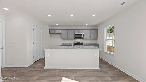 4040 Topsail Trail New Bern NC 28560