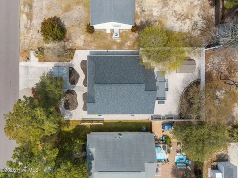 208 NE 52nd Street Oak Island NC 28465