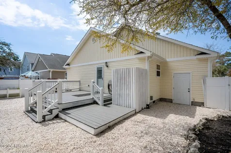 208 NE 52nd Street Oak Island NC 28465