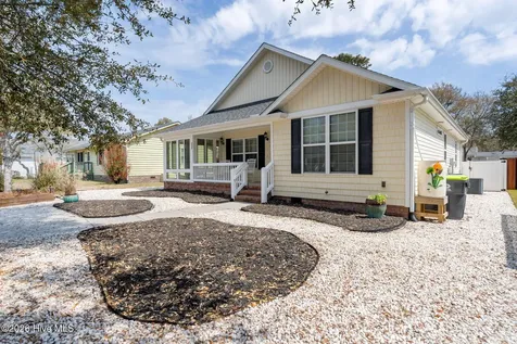208 NE 52nd Street Oak Island NC 28465