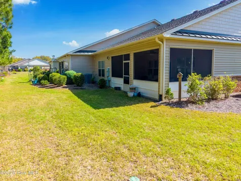 4175 Cambridge Cove Circle SE Southport NC 28461