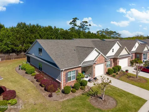 4175 Cambridge Cove Circle SE Southport NC 28461